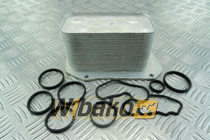 Oil cooler Deutz 04912107 - Oil cooler for Construction machinery: picture 1 Oil cooler Deutz 04912107 - Oil cooler for Construction machinery: picture 1