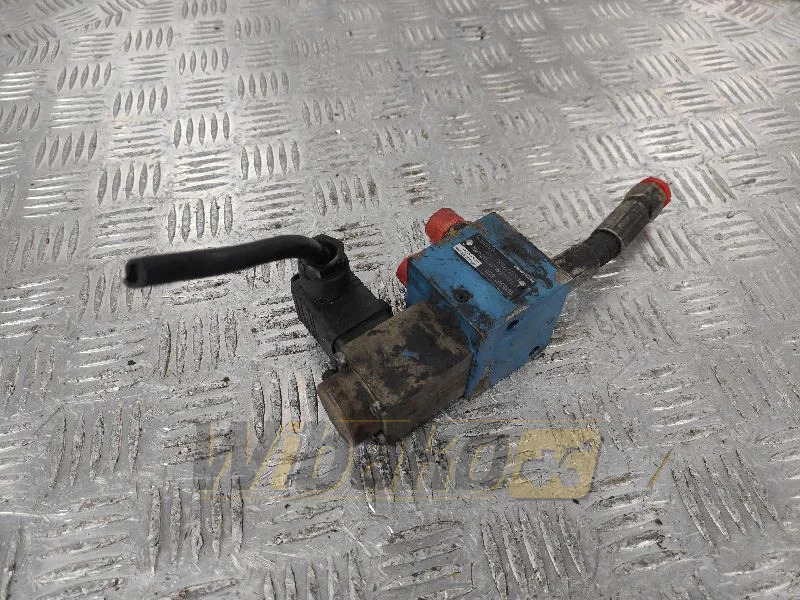 Rexroth M10-1018-01/1W04/02 00385345 - Hydraulic valve for Construction machinery: picture 1 Rexroth M10-1018-01/1W04/02 00385345 - Hydraulic valve for Construction machinery: picture 1