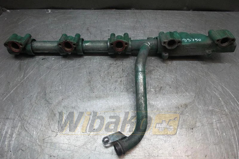 Volvo D16 1543808 - Intake manifold for Construction machinery: picture 1 Volvo D16 1543808 - Intake manifold for Construction machinery: picture 1