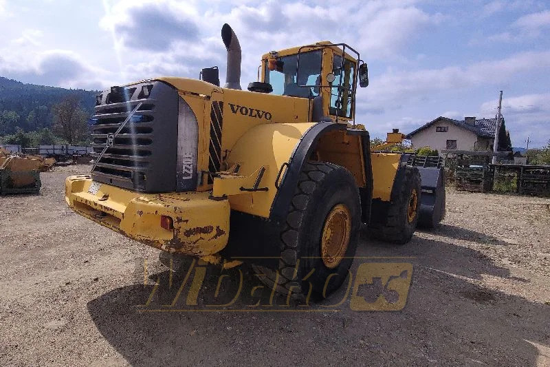 Volvo L220E - Wheel loader: picture 5 Volvo L220E - Wheel loader: picture 5