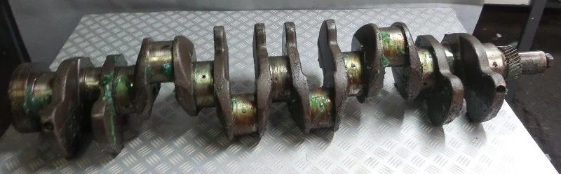 Volvo TD122GA - Crankshaft for Construction machinery: picture 1 Volvo TD122GA - Crankshaft for Construction machinery: picture 1