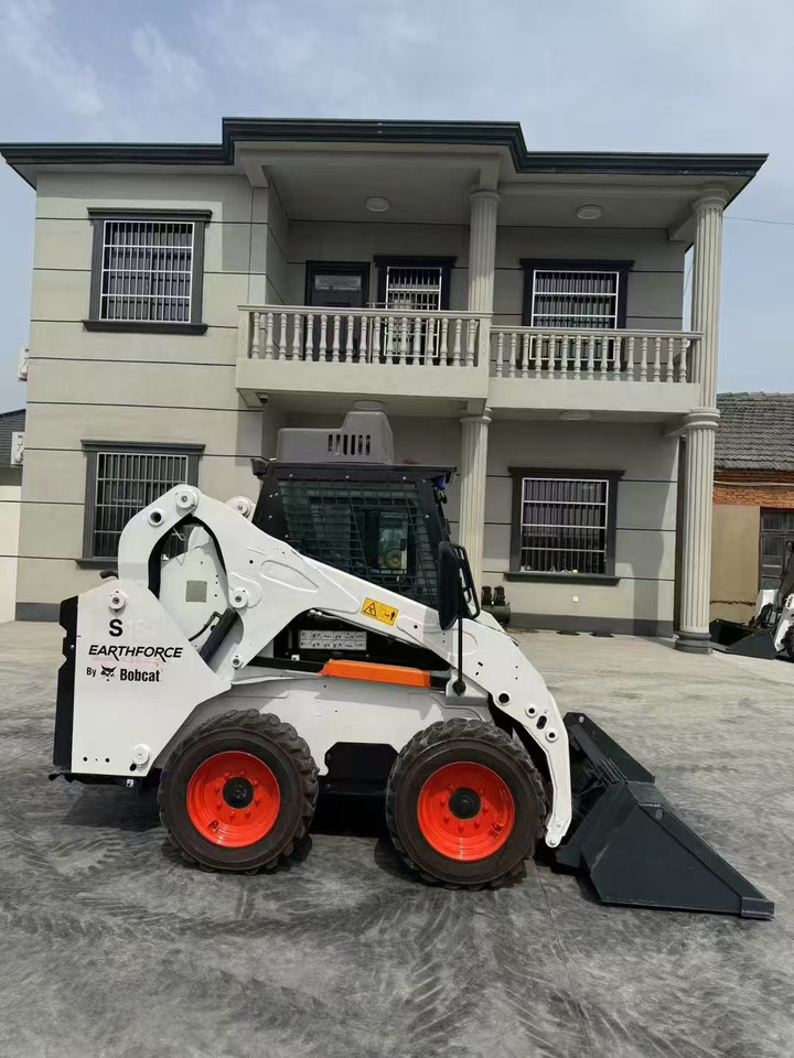 BOBCAT S18 - Wheel loader: picture 1 BOBCAT S18 - Wheel loader: picture 1
