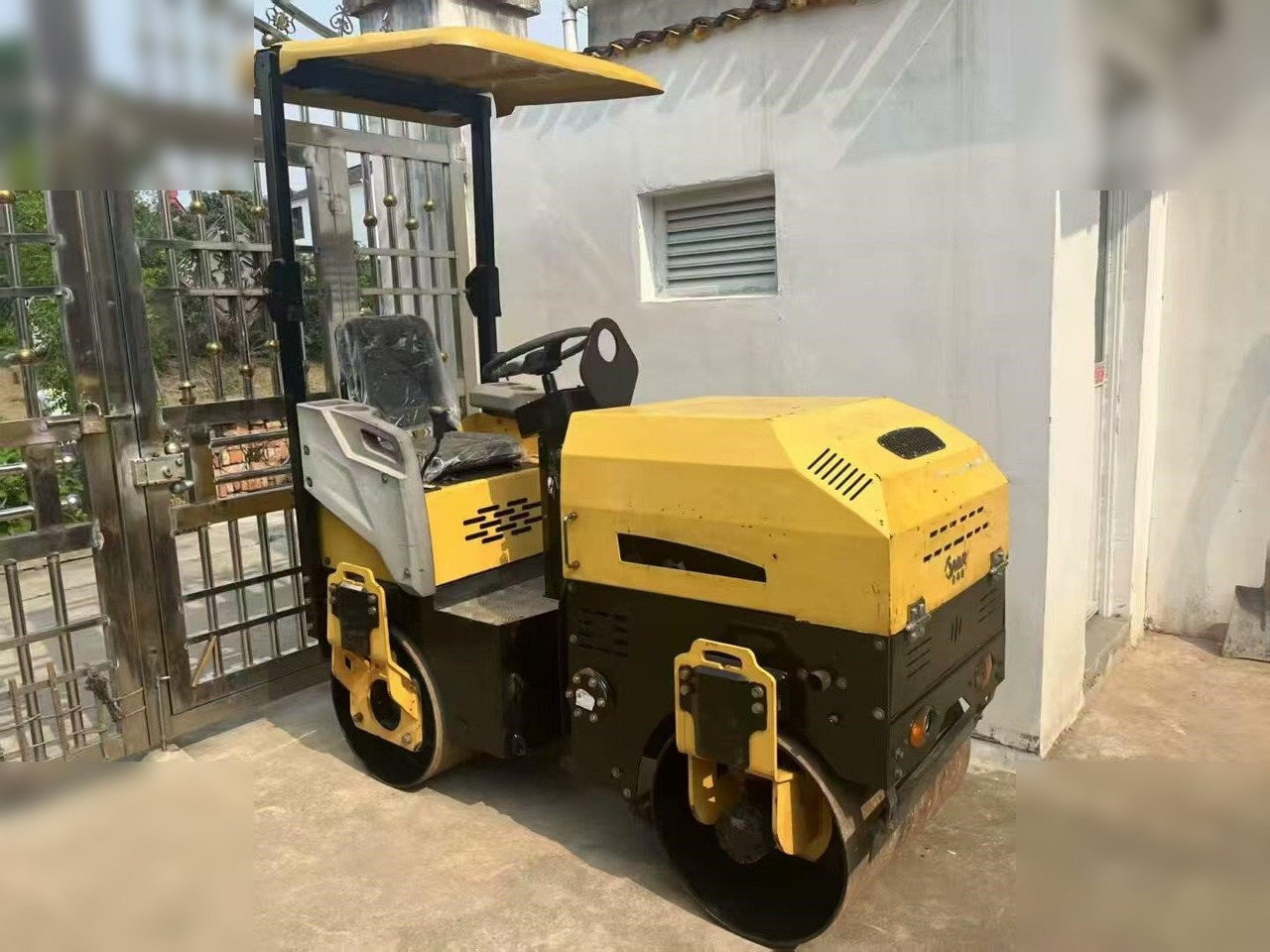 BOMAG BW80AD-3 - Roller: picture 1 BOMAG BW80AD-3 - Roller: picture 1