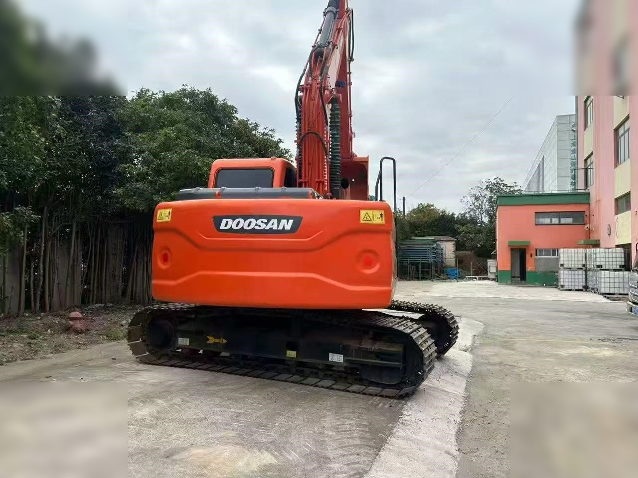 DOOSAN DX150W-9C - Crawler excavator: picture 5 DOOSAN DX150W-9C - Crawler excavator: picture 5