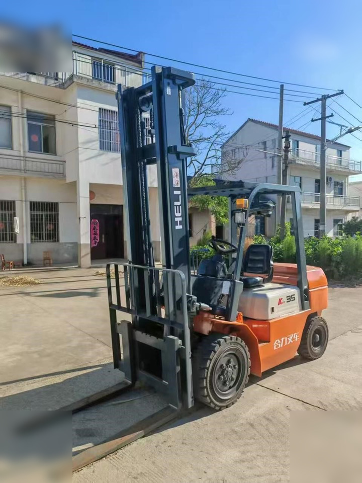 HELI HFG35 - Diesel forklift: picture 4 HELI HFG35 - Diesel forklift: picture 4