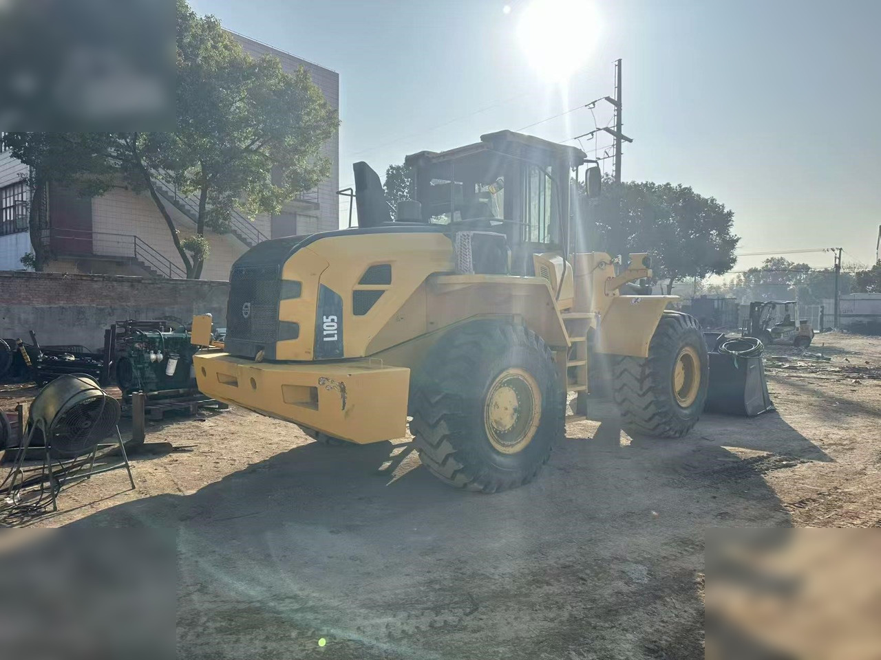 VOLVO L105 - Wheel loader: picture 1 VOLVO L105 - Wheel loader: picture 1