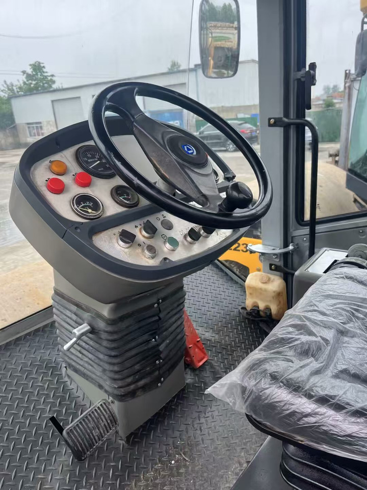 Leasing of XCMG XS223J XCMG XS223J: picture 12