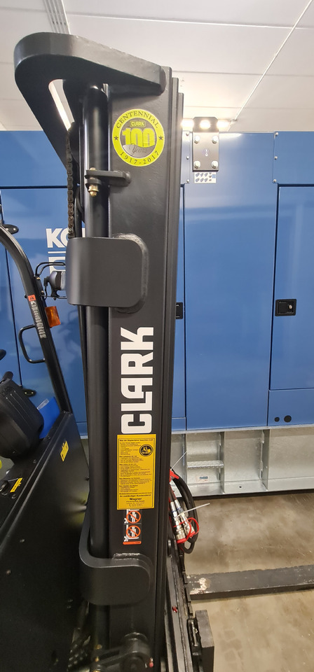 CLARK GTX 20 S - Electric forklift: picture 3 CLARK GTX 20 S - Electric forklift: picture 3