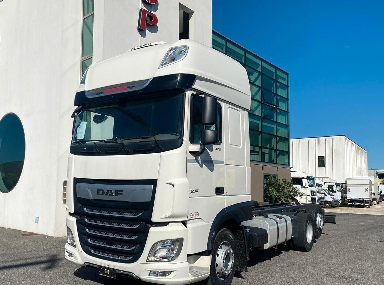 DAF XF 480 FT FULL PNEUMATIC 2019 - Cab chassis truck: picture 2 DAF XF 480 FT FULL PNEUMATIC 2019 - Cab chassis truck: picture 2