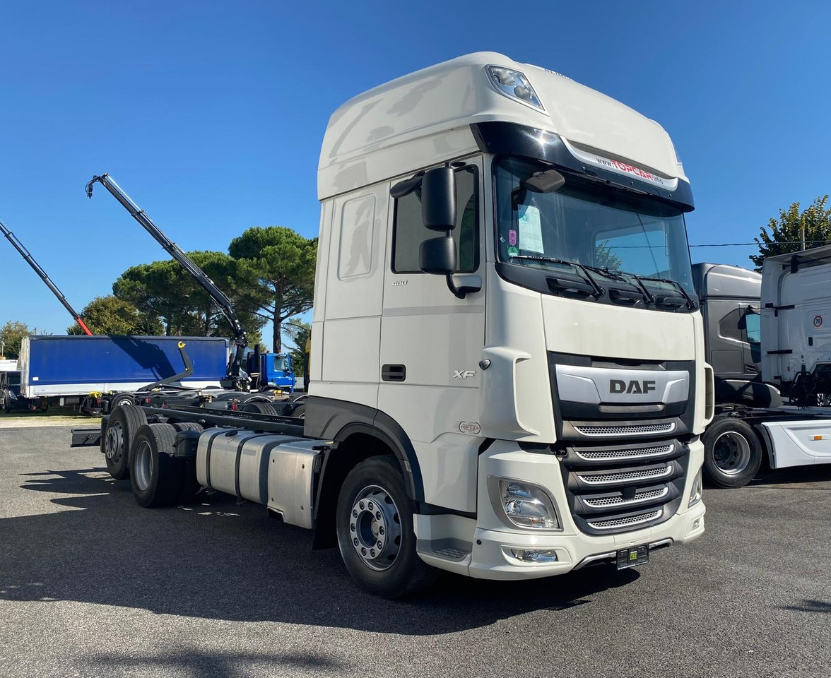 DAF XF 480 - Cab chassis truck: picture 3 DAF XF 480 - Cab chassis truck: picture 3