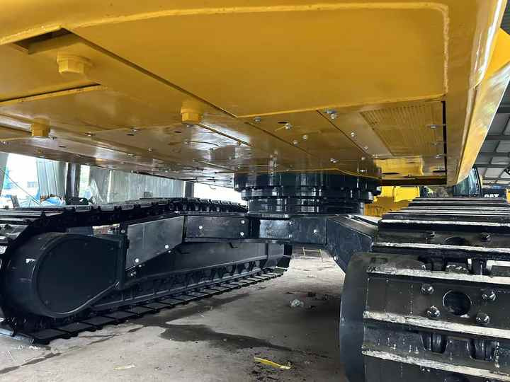 90% New KOMATSU PC450-8 Used Excavator Mining Construction Excavators, Strong Power, Low Price, and Very Good Quality - Crawler excavator: picture 2 90% New KOMATSU PC450-8 Used Excavator Mining Construction Excavators, Strong Power, Low Price, and Very Good Quality - Crawler excavator: picture 2
