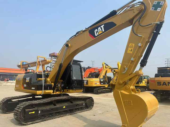 Certified Pre-Owned CAT 323DL | Heavy-Duty Excavator for Mining/ Construction - Price Negotiable! - Crawler excavator: picture 2 Certified Pre-Owned CAT 323DL | Heavy-Duty Excavator for Mining/ Construction - Price Negotiable! - Crawler excavator: picture 2