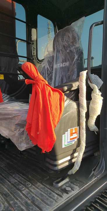 Crawler excavator HITACHI ZX130 , Original Japan Surplus Hitachi ZX130 for Sale [ Copy ]: picture 6