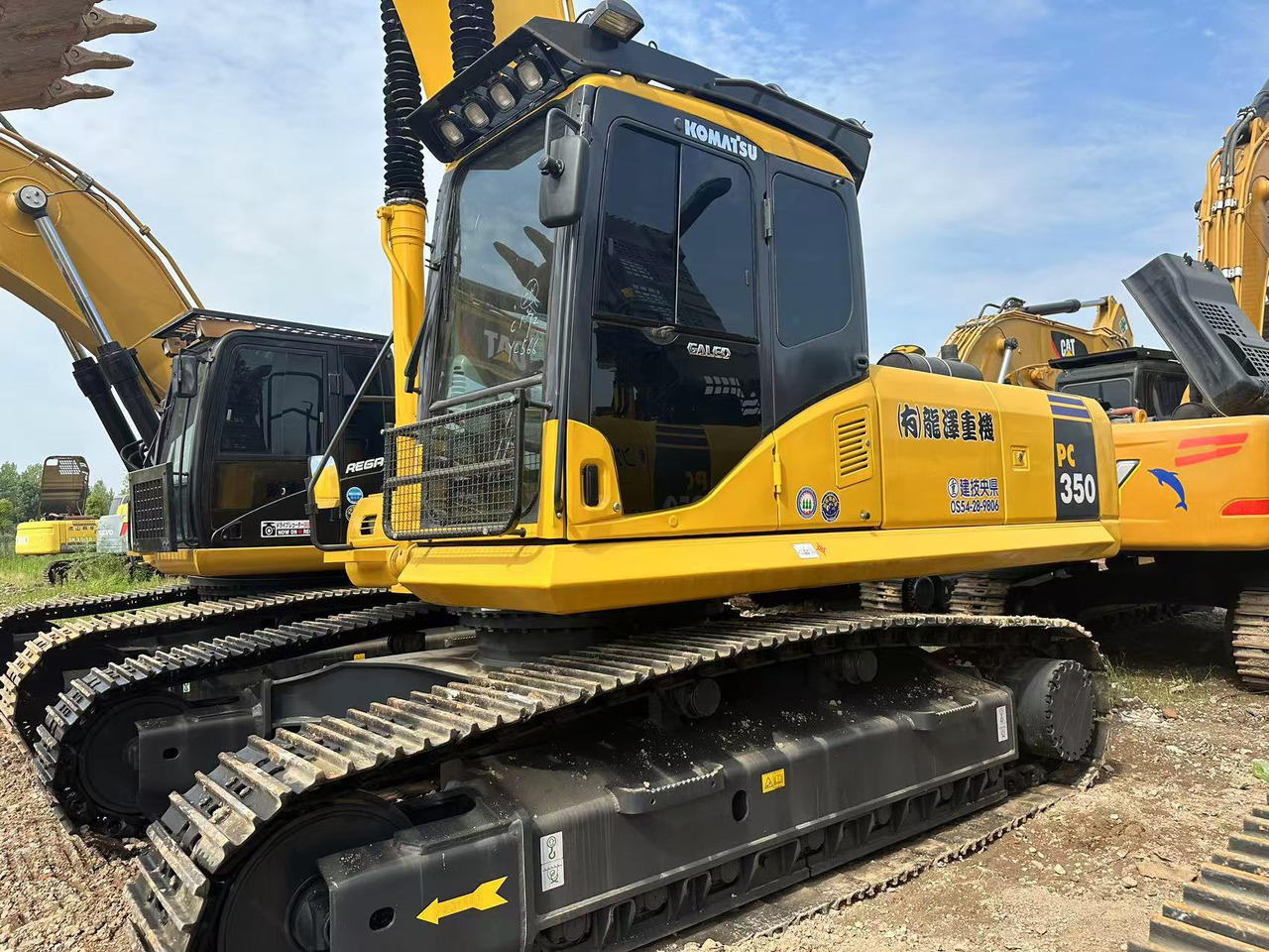 KOMATSU Crawler excavator Low Price Used Construction Machinery Komatsu PC350-7 Hydraulic Excavator for Earthmoving and Construction Site Hot Sale - Crawler excavator: picture 5 KOMATSU Crawler excavator Low Price Used Construction Machinery Komatsu PC350-7 Hydraulic Excavator for Earthmoving and Construction Site Hot Sale - Crawler excavator: picture 5