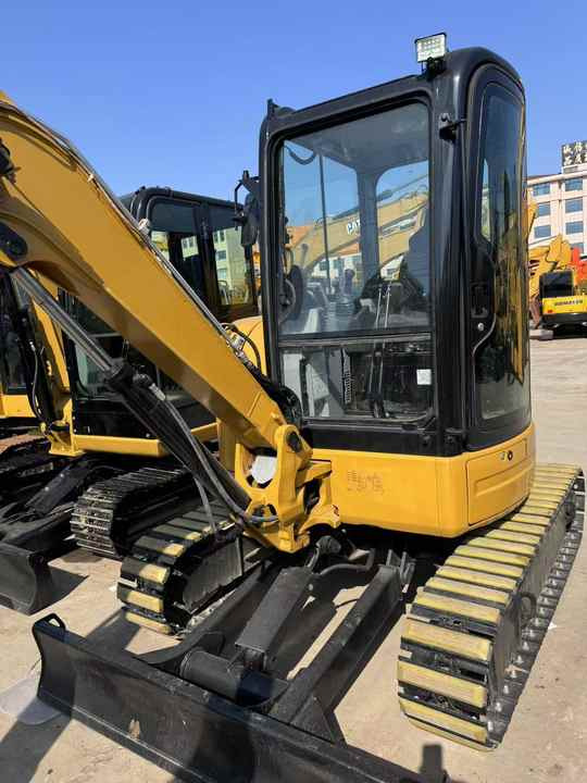 Nearly 90% Brand New Caterpillar 303.5 3tons Mini Excavator for Sale Cat 303.5 305.5 306 307 Excavator in Stock for Sale - Mini excavator: picture 2 Nearly 90% Brand New Caterpillar 303.5 3tons Mini Excavator for Sale Cat 303.5 305.5 306 307 Excavator in Stock for Sale - Mini excavator: picture 2