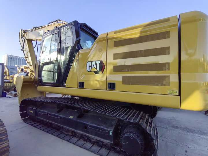 USED CAT 330GC Hydraulic Excavator Used Cat 330gc Is of High Quality and Low Price and Is in Stock for Sale - Crawler excavator: picture 3 USED CAT 330GC Hydraulic Excavator Used Cat 330gc Is of High Quality and Low Price and Is in Stock for Sale - Crawler excavator: picture 3