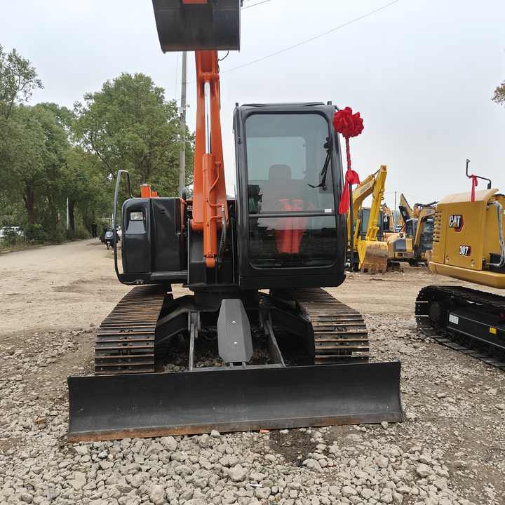 Used HITACHI ZX-70 - Crawler excavator: picture 3 Used HITACHI ZX-70 - Crawler excavator: picture 3