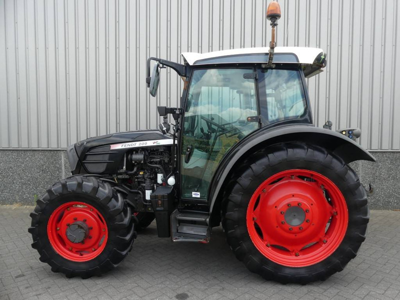 Fendt 209S Vario TMS - Farm tractor: picture 2 Fendt 209S Vario TMS - Farm tractor: picture 2