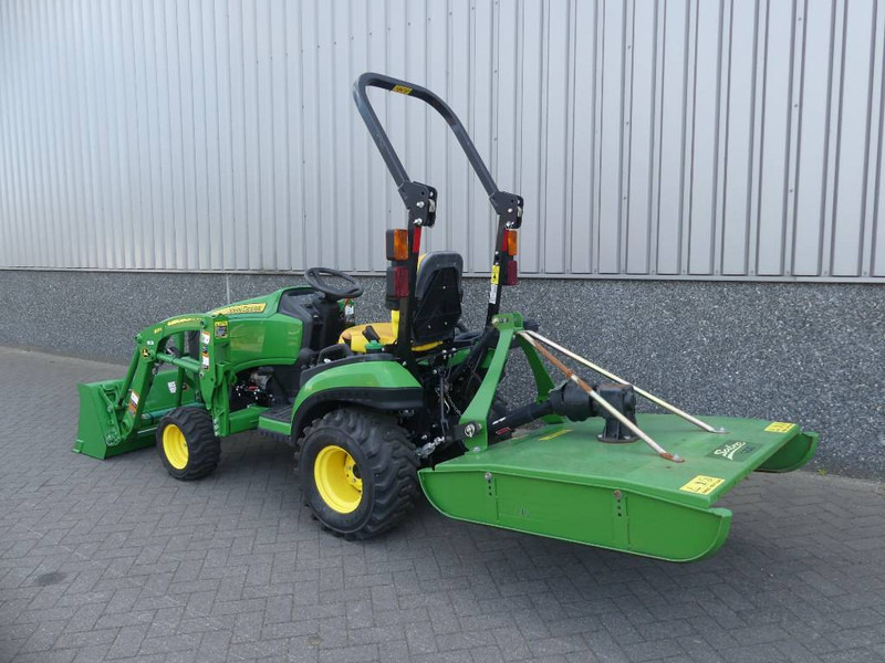 John Deere 1025 R - Farm tractor: picture 4 John Deere 1025 R - Farm tractor: picture 4