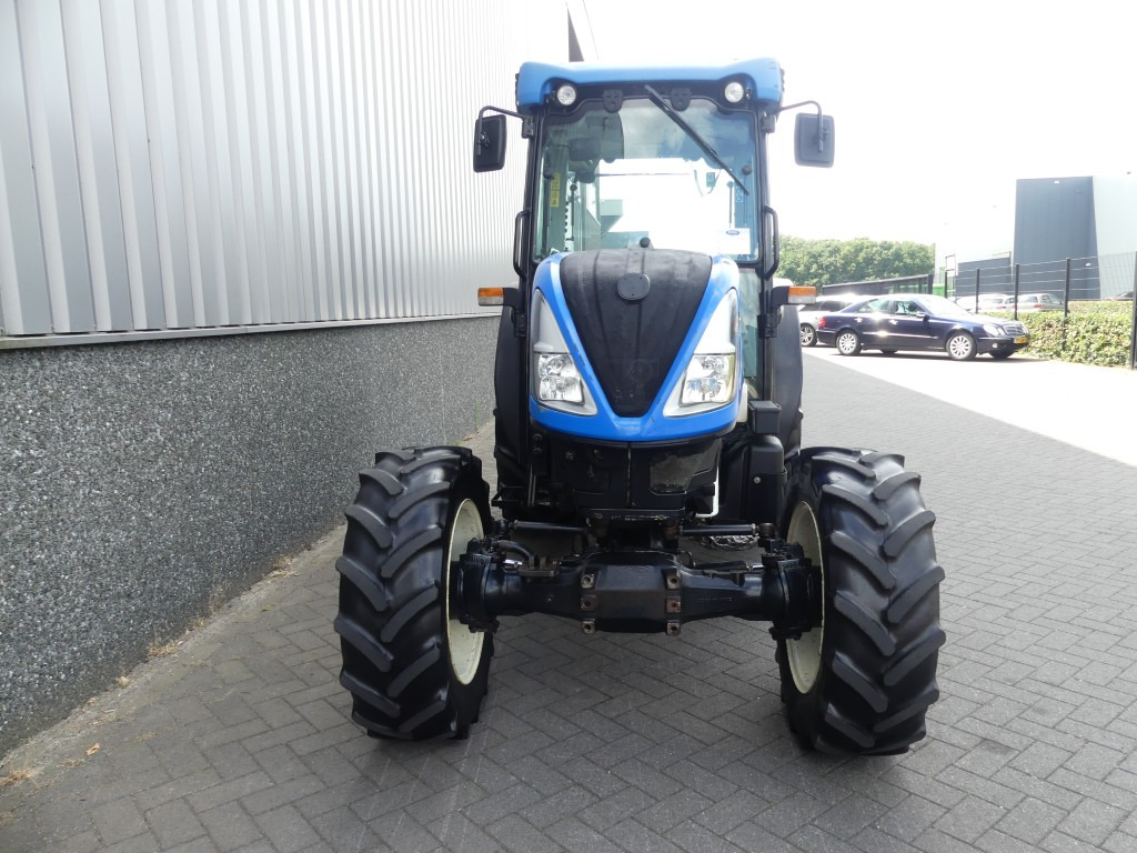 Leasing of New Holland T4.100F New Holland T4.100F: picture 23