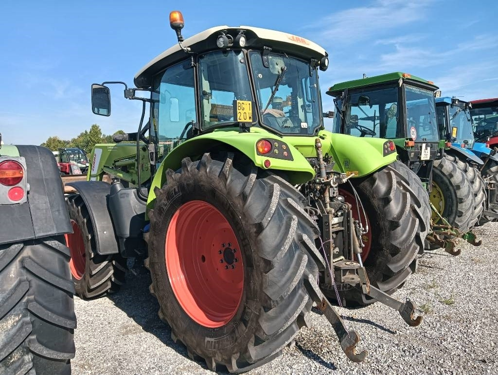 Claas Arion 460 - Farm tractor: picture 3 Claas Arion 460 - Farm tractor: picture 3