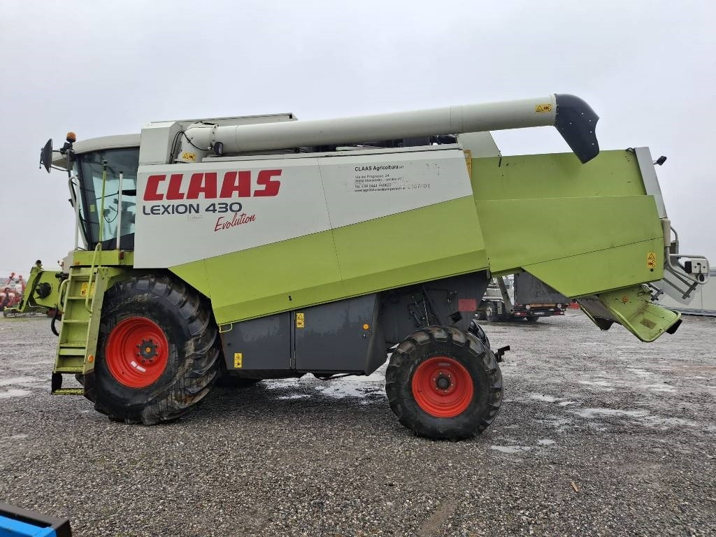 Claas LEXION 430 EVOLUTION - Combine harvester: picture 4 Claas LEXION 430 EVOLUTION - Combine harvester: picture 4