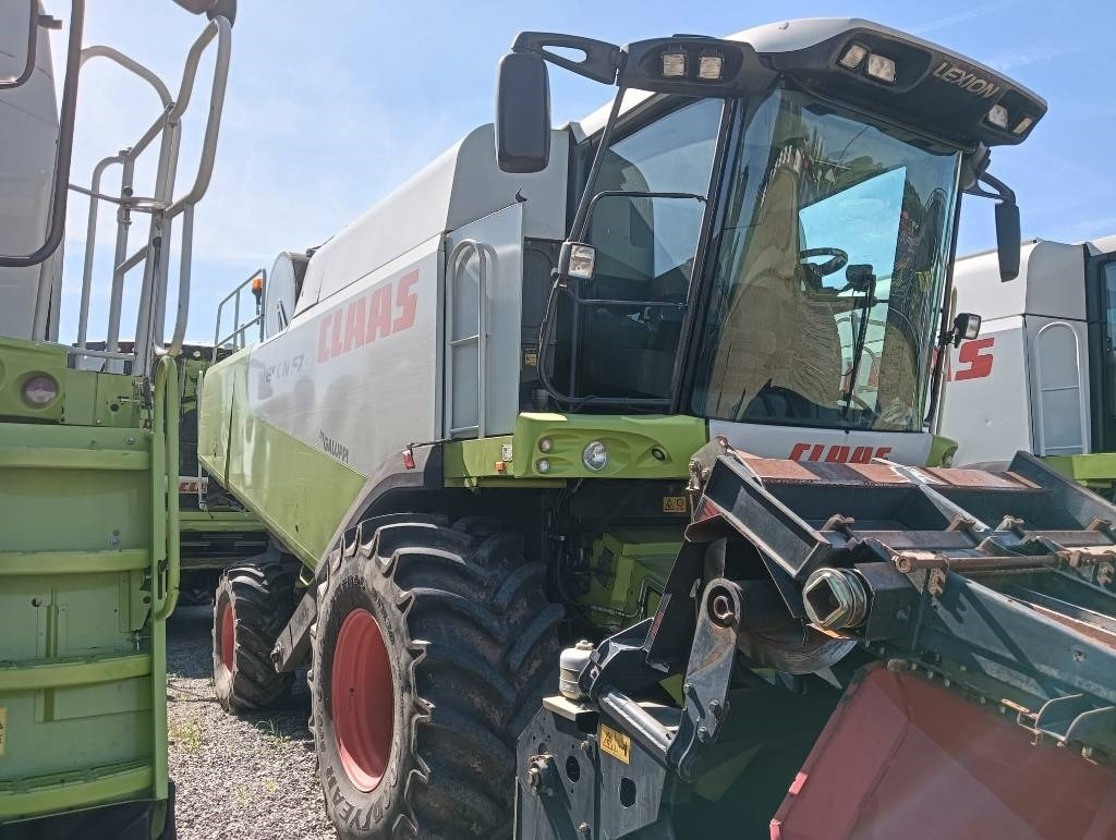 Claas Lexion 570 - Combine harvester: picture 1 Claas Lexion 570 - Combine harvester: picture 1