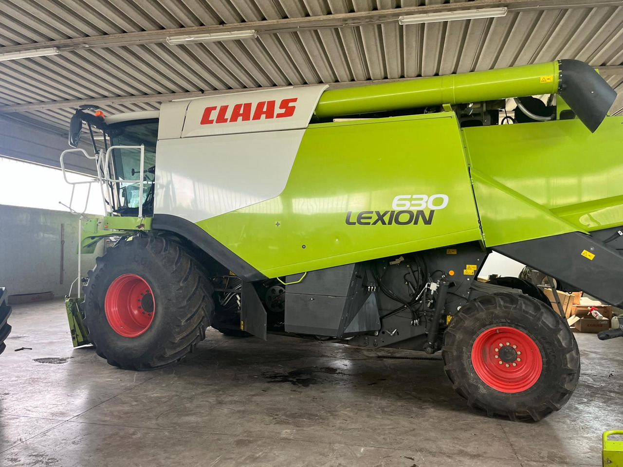 Claas Lexion 630 Montana - Combine harvester: picture 5 Claas Lexion 630 Montana - Combine harvester: picture 5
