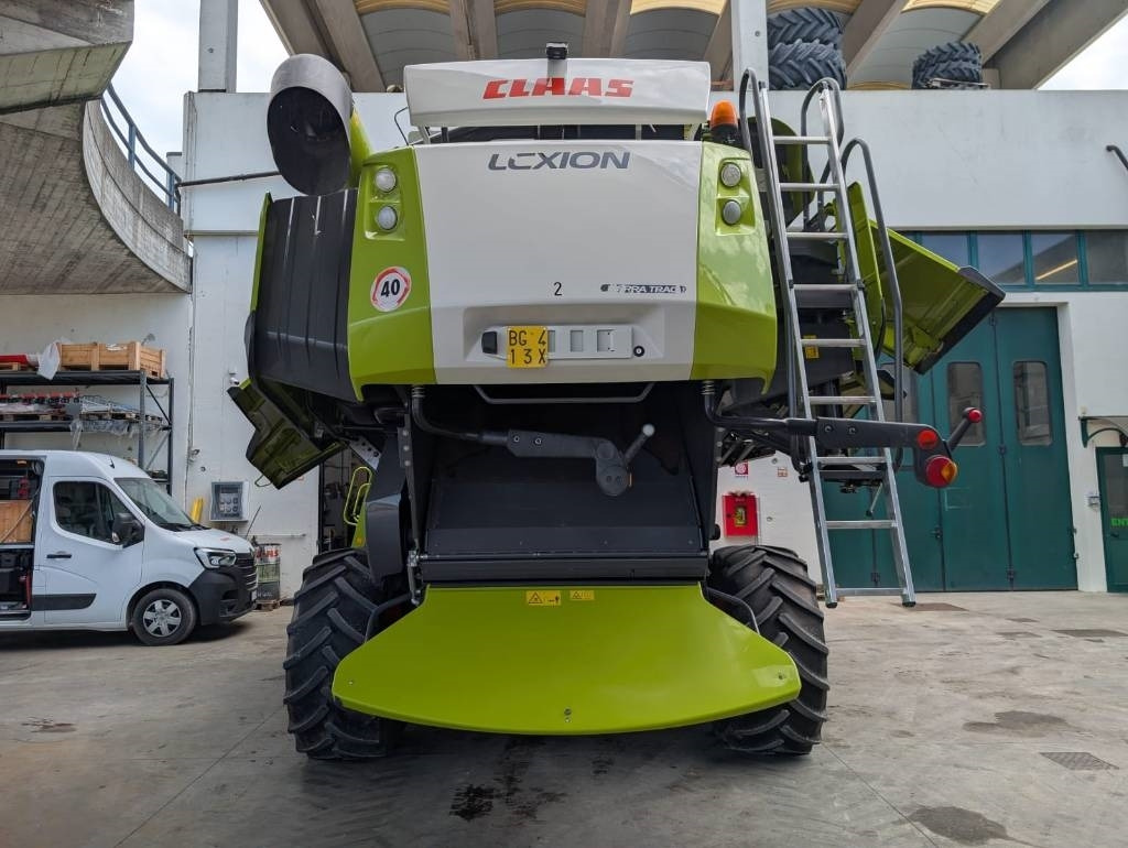 Combine harvester Claas Lexion 760 TT: picture 10