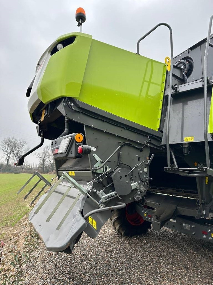 Combine harvester Claas Trion 530: picture 6 Combine harvester Claas Trion 530: picture 6