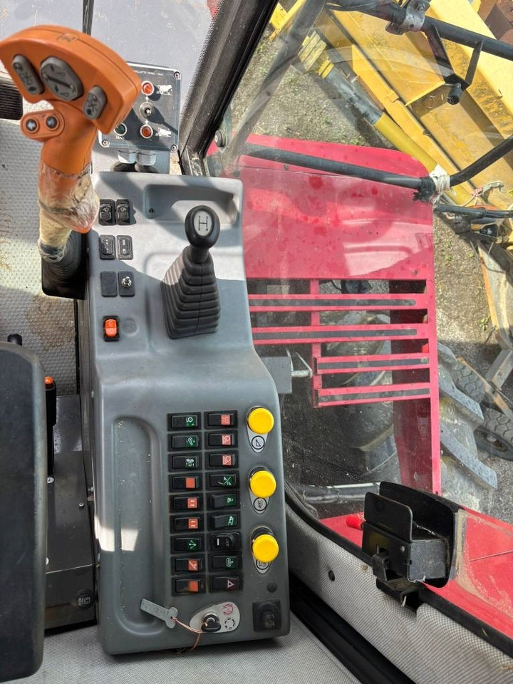 Laverda 5658 - Combine harvester: picture 5 Laverda 5658 - Combine harvester: picture 5