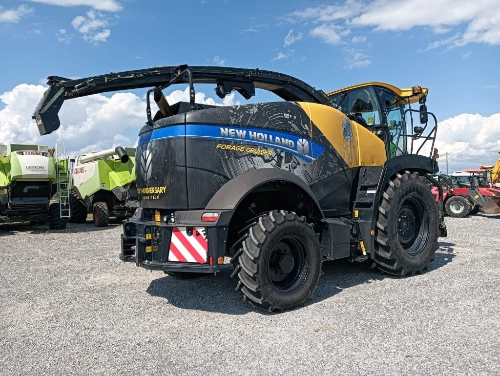 Leasing of New Holland FR 650 New Holland FR 650: picture 8 Leasing of New Holland FR 650 New Holland FR 650: picture 8