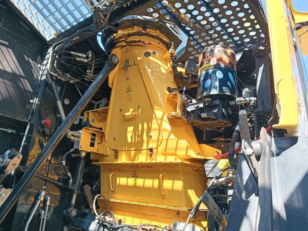 Leasing of New Holland FR 650 New Holland FR 650: picture 21 Leasing of New Holland FR 650 New Holland FR 650: picture 21