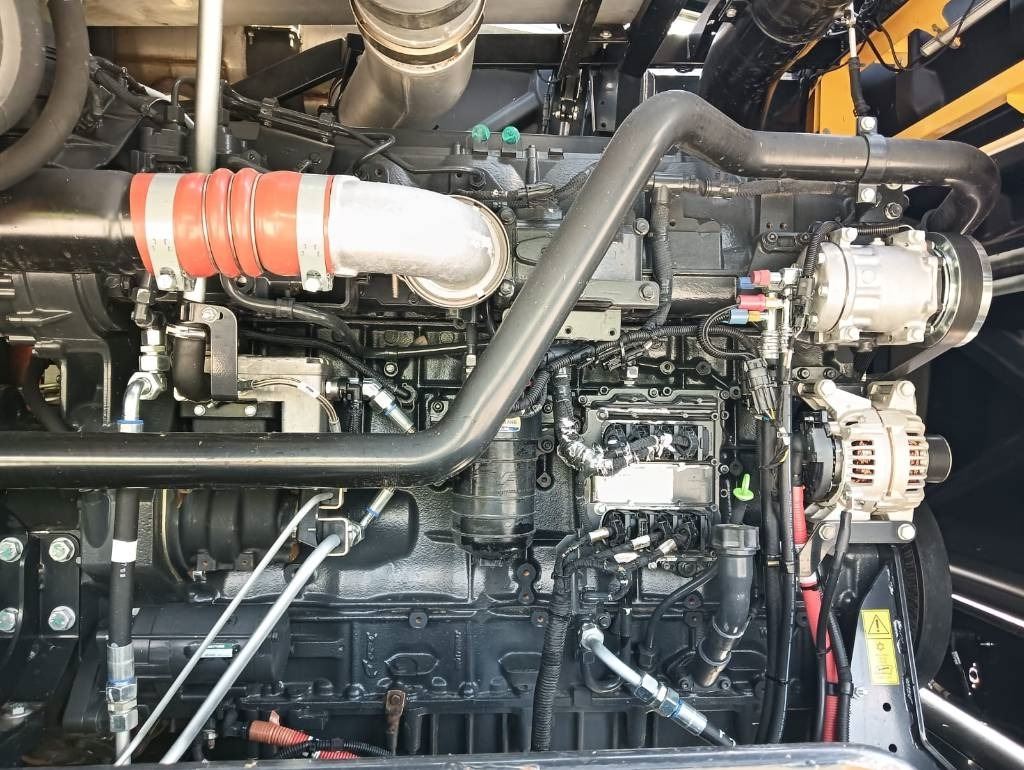 Leasing of New Holland FR 650 New Holland FR 650: picture 27 Leasing of New Holland FR 650 New Holland FR 650: picture 27