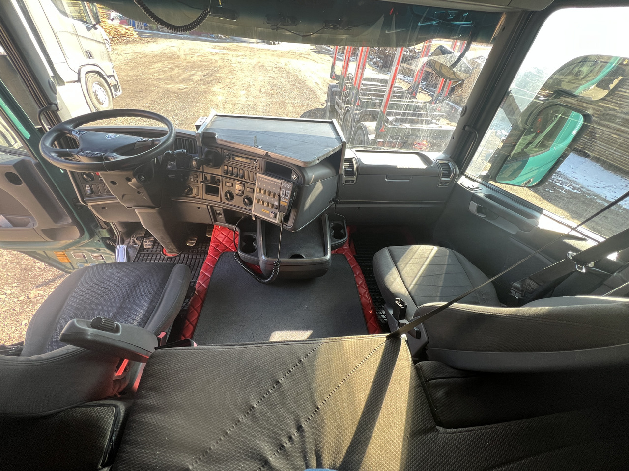 Timber truck, Crane truck for transportation of timber SCANIA R620: picture 9