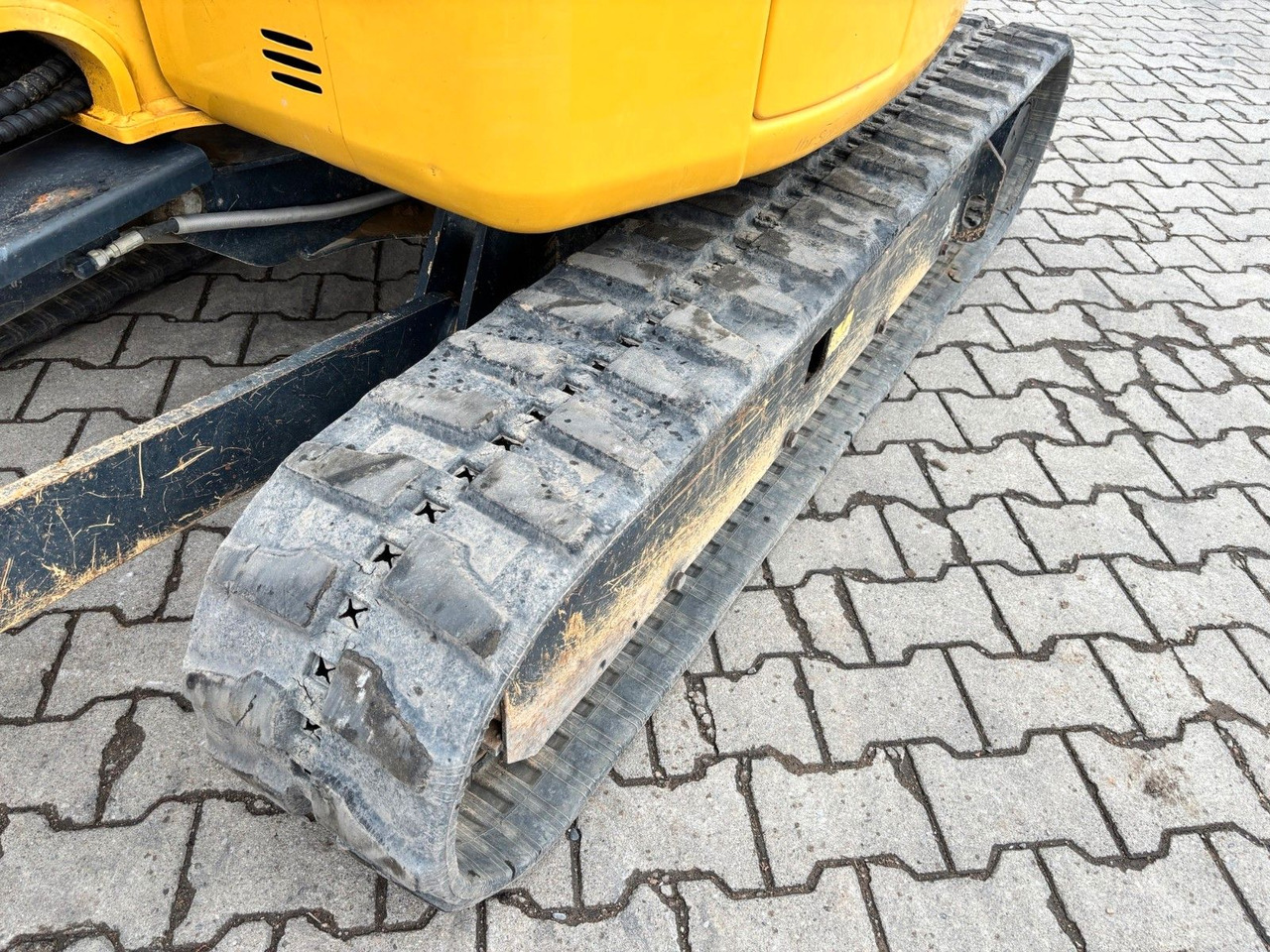 Komatsu PC30MR-3 mit Powertilt - Mini excavator: picture 3 Komatsu PC30MR-3 mit Powertilt - Mini excavator: picture 3