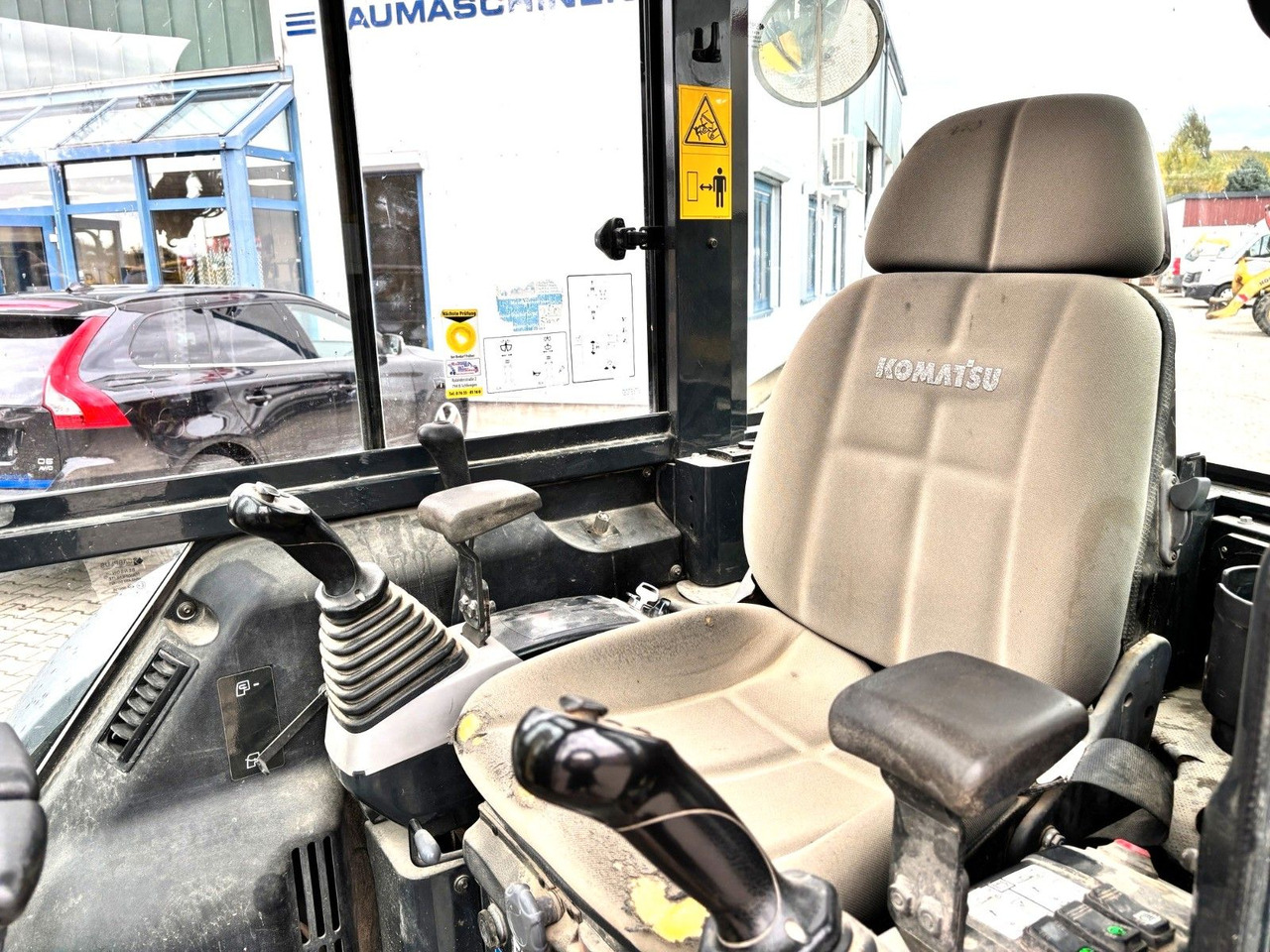 Komatsu PC30MR-3 mit Powertilt - Mini excavator: picture 4 Komatsu PC30MR-3 mit Powertilt - Mini excavator: picture 4