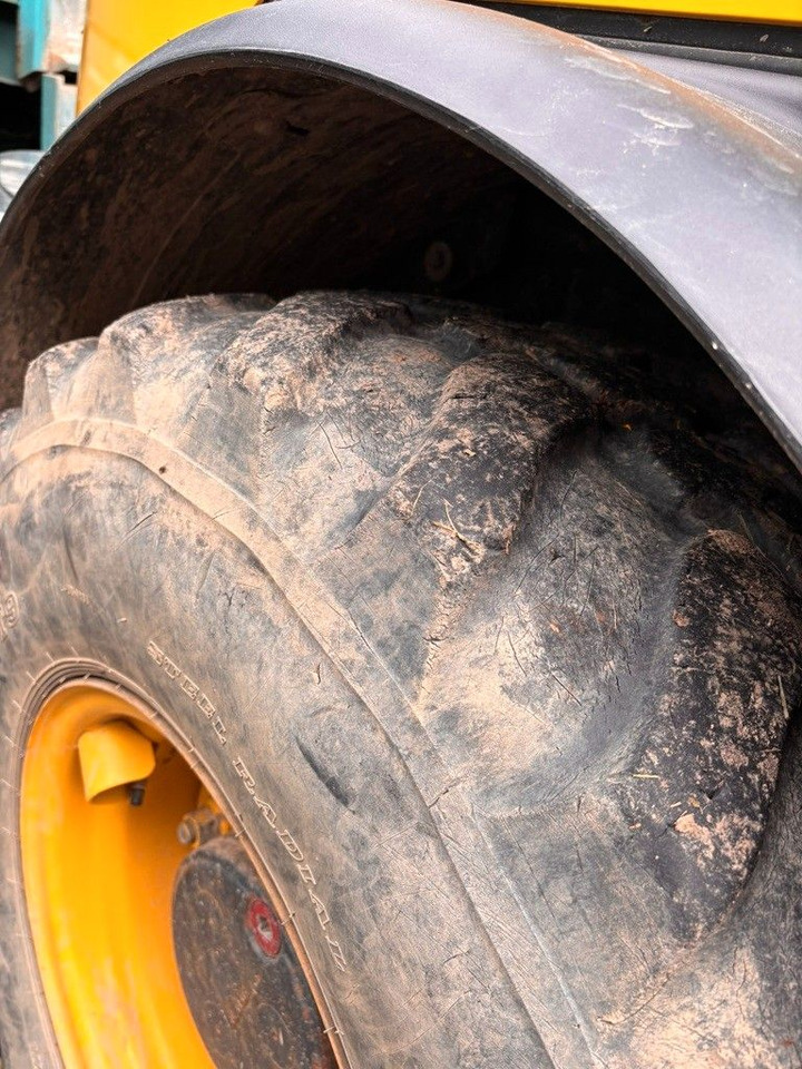 Komatsu WA70-7 - Wheel loader: picture 4 Komatsu WA70-7 - Wheel loader: picture 4