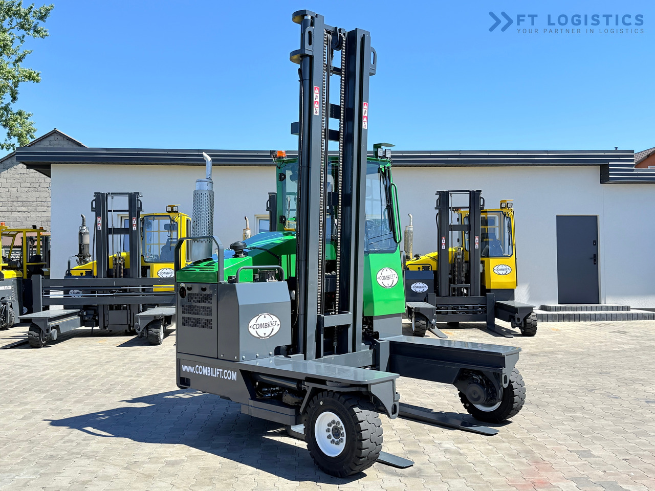 COMBILIFT C5000XL / DIESEL / DUPLEX - 5500MM / FULL CABIN / NEW TYRES / HEATING - 4-way reach truck: picture 5 COMBILIFT C5000XL / DIESEL / DUPLEX - 5500MM / FULL CABIN / NEW TYRES / HEATING - 4-way reach truck: picture 5