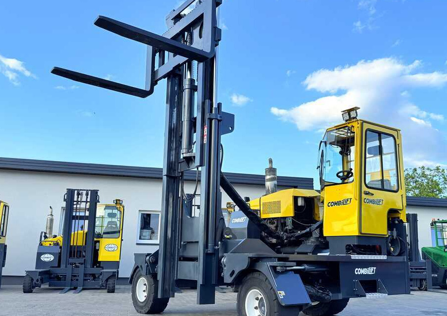 Combilift C14000 / DUPLEX - 3600 / GAS / FREE-LIFT - 4-way reach truck: picture 1 Combilift C14000 / DUPLEX - 3600 / GAS / FREE-LIFT - 4-way reach truck: picture 1