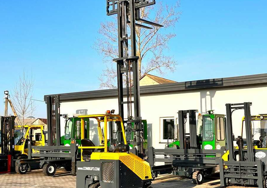 4-way reach truck Combilift C2500CB - DIESEL - TRIPLEX - 2018 - LIKE NEW: picture 24