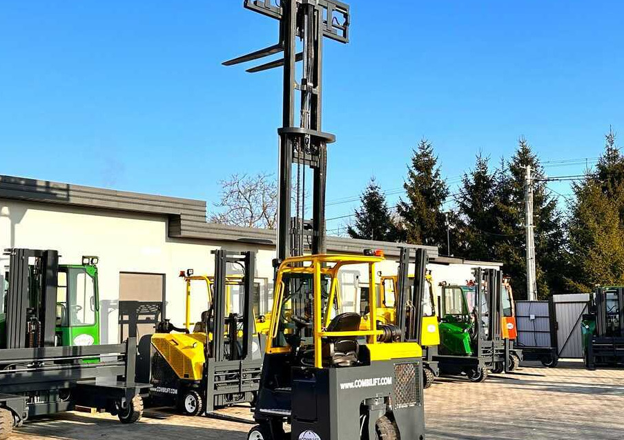 4-way reach truck Combilift C2500CB - DIESEL - TRIPLEX - 2018 - LIKE NEW: picture 21