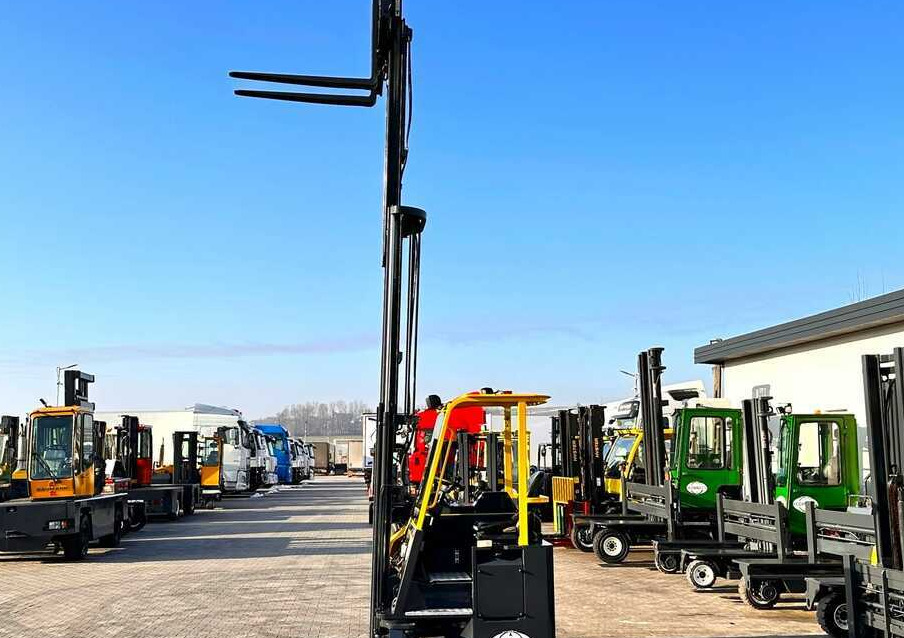 4-way reach truck Combilift C2500CB - DIESEL - TRIPLEX - 2018 - LIKE NEW: picture 15