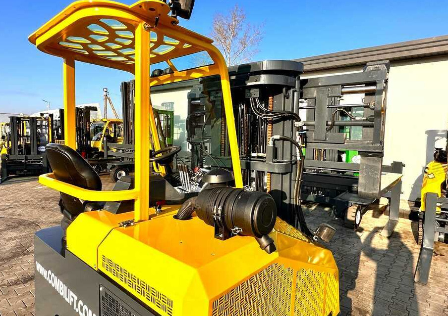 4-way reach truck Combilift C2500CB - DIESEL - TRIPLEX - 2018 - LIKE NEW: picture 30