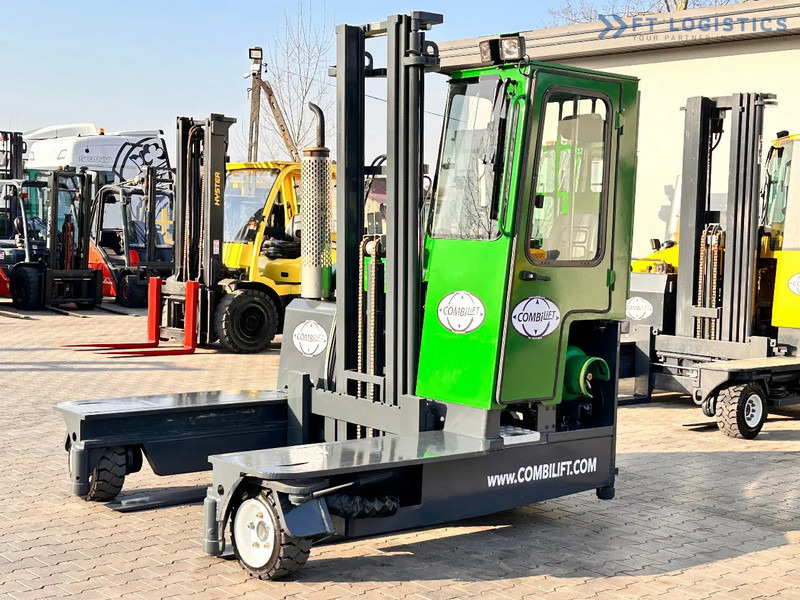 4-way reach truck Combilift C3000 / DUPLEX / 4100MM / LPG / FREE LIFT / Like New C3000 / DUPLEX / 4100MM / LPG / FREE LIFT / Like New: picture 1