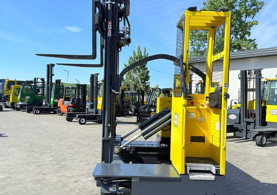 4-way reach truck Combilift C4000STE / TRIPLEX / 6850MM / FREE LIFT / ONLY 1,348 HOURS / FORK SIDESHIFT / EXCELLENT CONDITION: picture 24