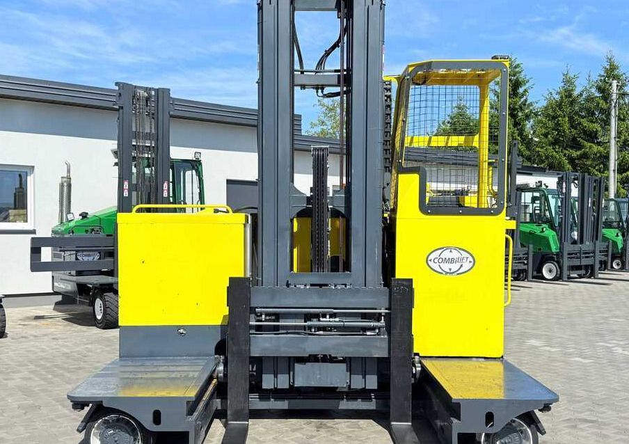4-way reach truck Combilift C4000STE / TRIPLEX / 6850MM / FREE LIFT / ONLY 1,348 HOURS / FORK SIDESHIFT / EXCELLENT CONDITION: picture 40
