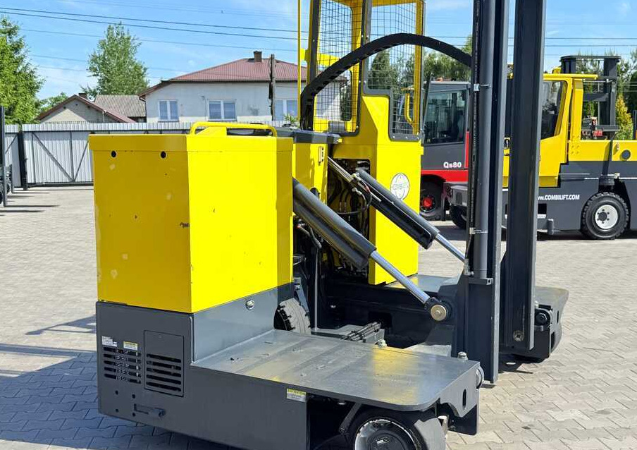 4-way reach truck Combilift C4000STE / TRIPLEX / 6850MM / FREE LIFT / ONLY 1,348 HOURS / FORK SIDESHIFT / EXCELLENT CONDITION: picture 36