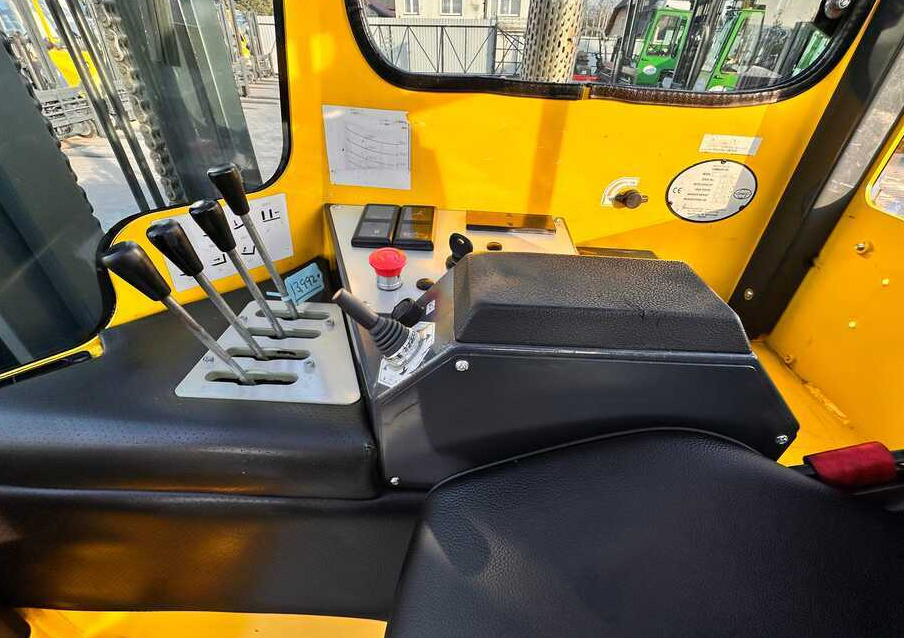 Leasing of  Combilift C5000XL / LPG / 2018 / DUPLEC5000XL / LPG / 2018 / DUPLEX / 4000MM / LIKE NEWX / 4000MM / LIKE NEW Combilift C5000XL / LPG / 2018 / DUPLEC5000XL / LPG / 2018 / DUPLEX / 4000MM / LIKE NEWX / 4000MM / LIKE NEW: picture 40