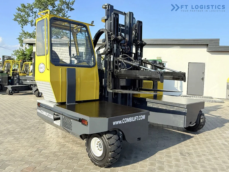 Combilift C6000SR / DUPLEX / 4200MM / LOAD CLAMP ON FORKS / FREE LIFT / DIESEL / POSITIONER / NEW TIRES / LIKE NEW / Wide range of four-wa - 4-way reach truck: picture 1 Combilift C6000SR / DUPLEX / 4200MM / LOAD CLAMP ON FORKS / FREE LIFT / DIESEL / POSITIONER / NEW TIRES / LIKE NEW / Wide range of four-wa - 4-way reach truck: picture 1